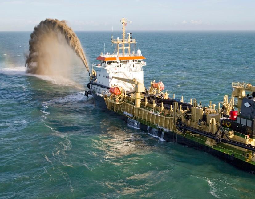 Dredging vessel at work